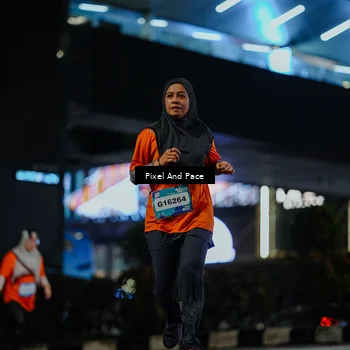 Runner Photo 7787713