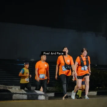 Runner Photo 7787719