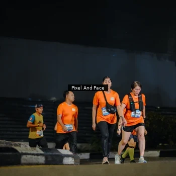 Runner Photo 7787749