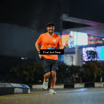 Runner Photo 7787753