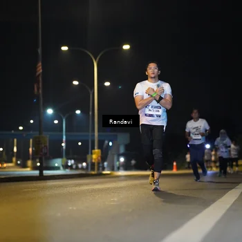 Runner Photo 7787766