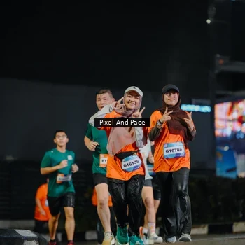 Runner Photo 7787767