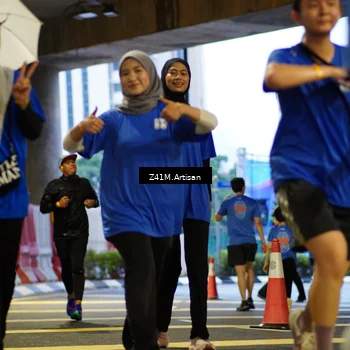 Runner Photo 7787770