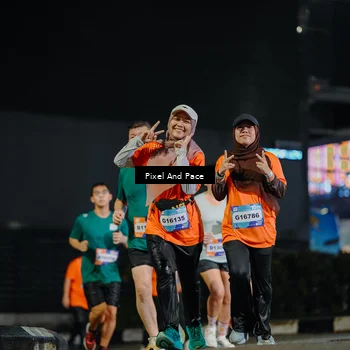 Runner Photo 7787775