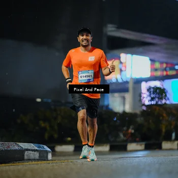 Runner Photo 7787779