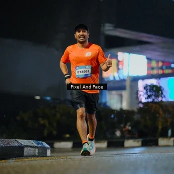 Runner Photo 7787788