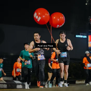 Runner Photo 7787806