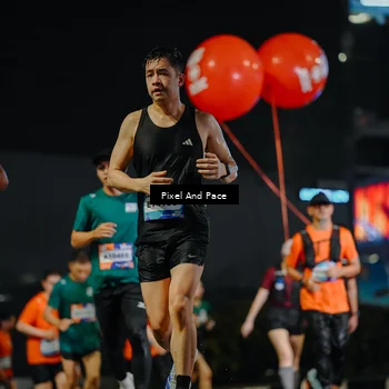 Runner Photo 7787809