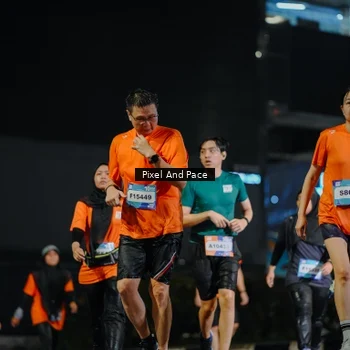 Runner Photo 7787854
