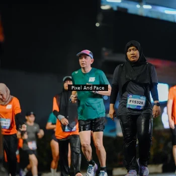 Runner Photo 7787864