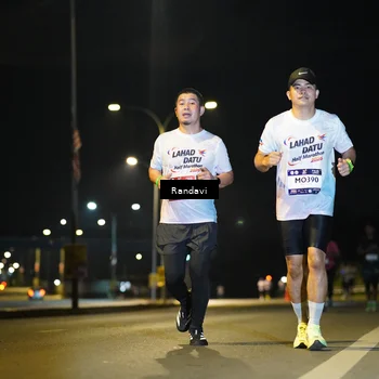 Runner Photo 7787882