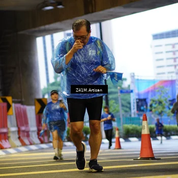 Runner Photo 7787883