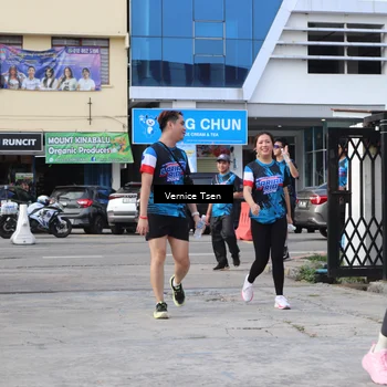 Runner Photo 7787885