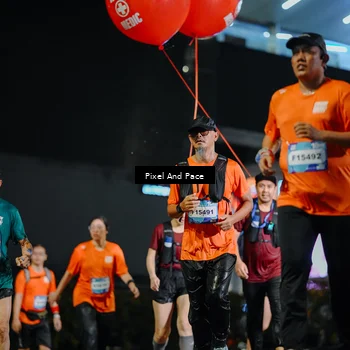 Runner Photo 7787897