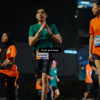 Runner Photo 7787929