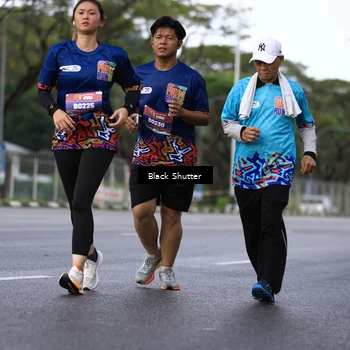 Runner Photo 7787943
