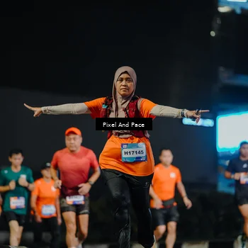 Runner Photo 7787953