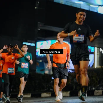 Runner Photo 7787978