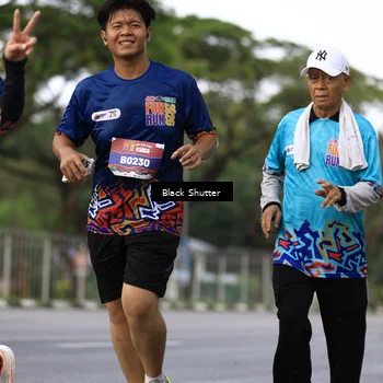 Runner Photo 7787992