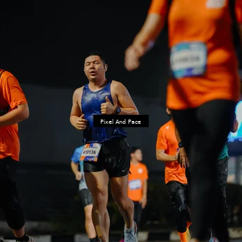 Runner Photo 7788038