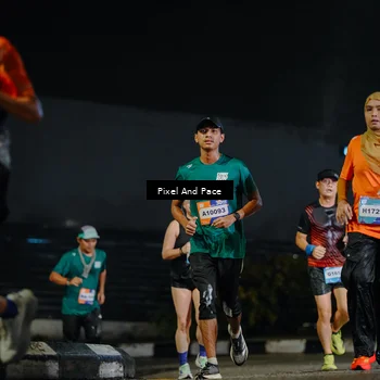 Runner Photo 7788060