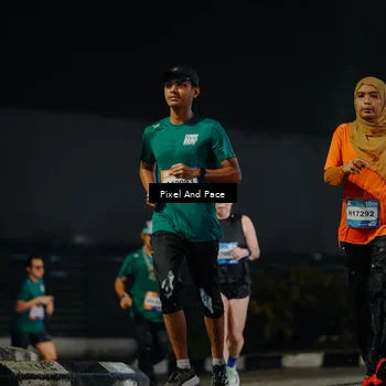 Runner Photo 7788065