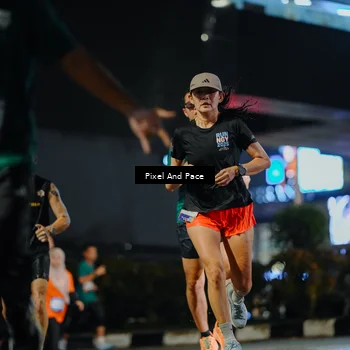 Runner Photo 7788085