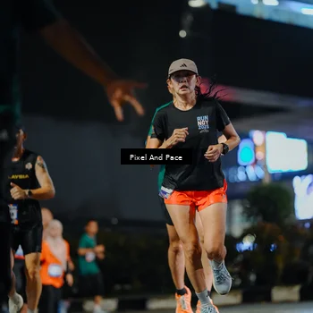 Runner Photo 7788112
