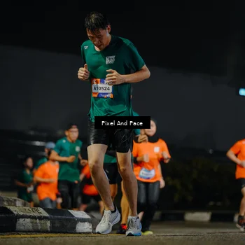 Runner Photo 7788185