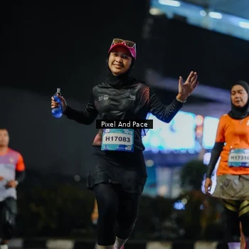 Runner Photo 7788299