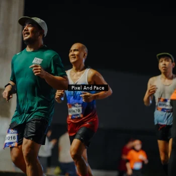 Runner Photo 7788312
