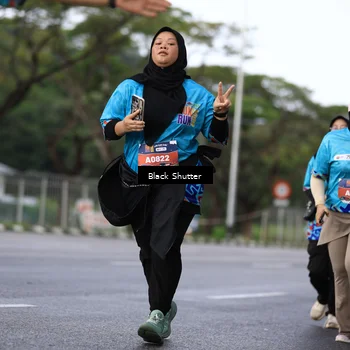 Runner Photo 7788403