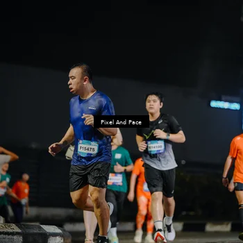 Runner Photo 7788419