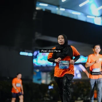 Runner Photo 7788475