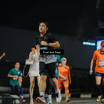 Runner Photo 7788497