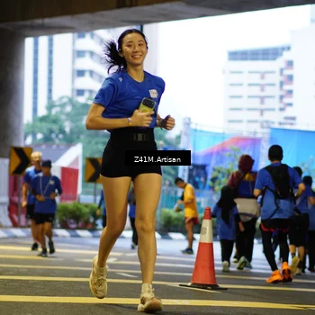 Runner Photo 7788545