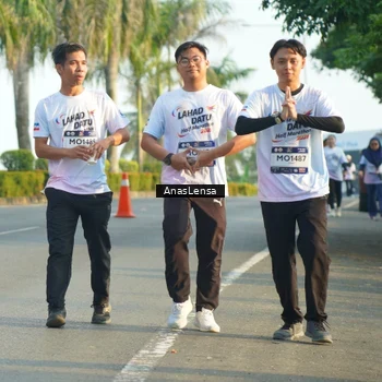 Runner Photo 7788558