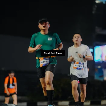 Runner Photo 7788573