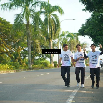 Runner Photo 7788593