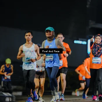 Runner Photo 7788695