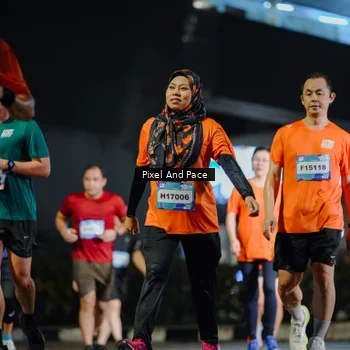 Runner Photo 7788712