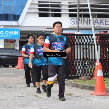 Runner Photo 7788723