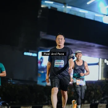 Runner Photo 7788744