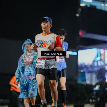 Runner Photo 7788768
