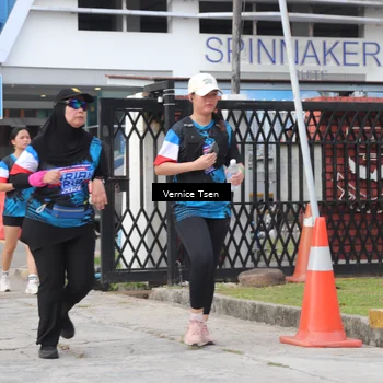 Runner Photo 7788770
