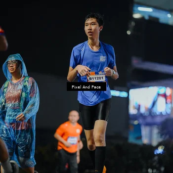 Runner Photo 7788785