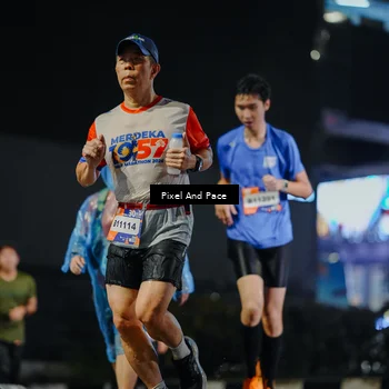 Runner Photo 7788793
