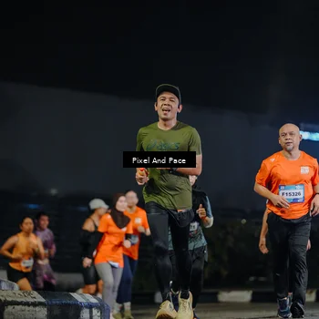 Runner Photo 7788801