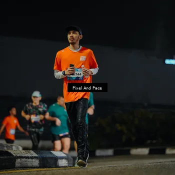 Runner Photo 7788910