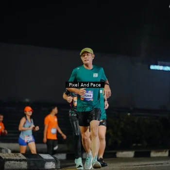 Runner Photo 7788918
